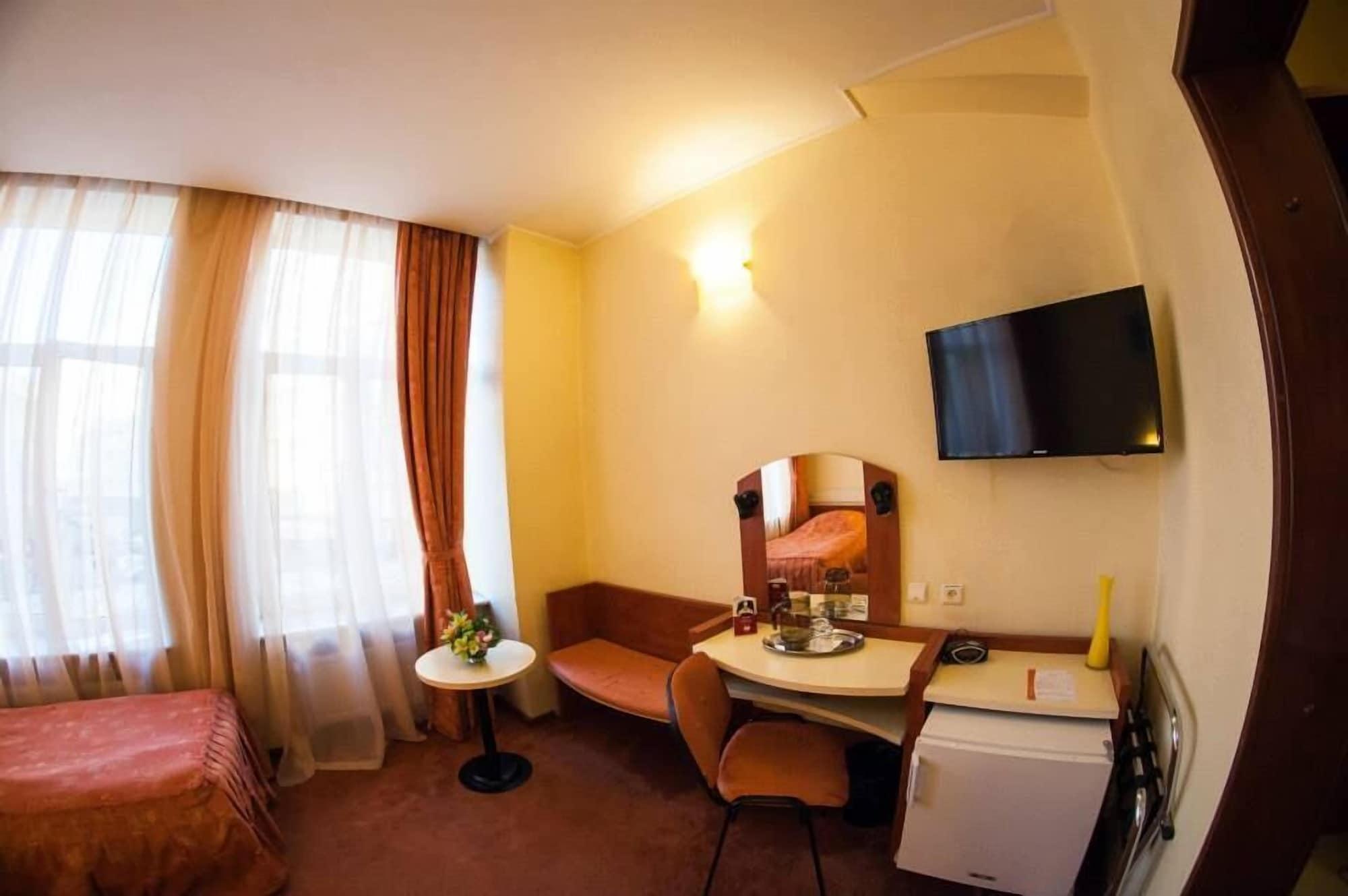 Hotel Astoria City Center Ιάσιο Εξωτερικό φωτογραφία