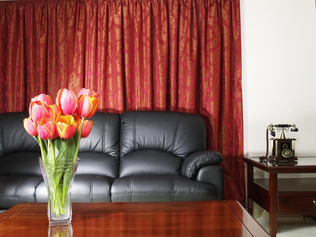 Hotel Astoria City Center Ιάσιο Εξωτερικό φωτογραφία